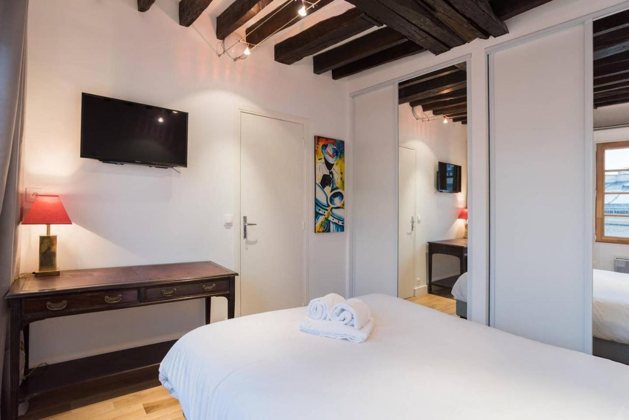 Paris Marais - Temple City Apartment エクステリア 写真